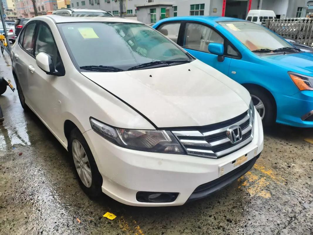 14年锋范多少钱一台,14年锋范多少钱一台车