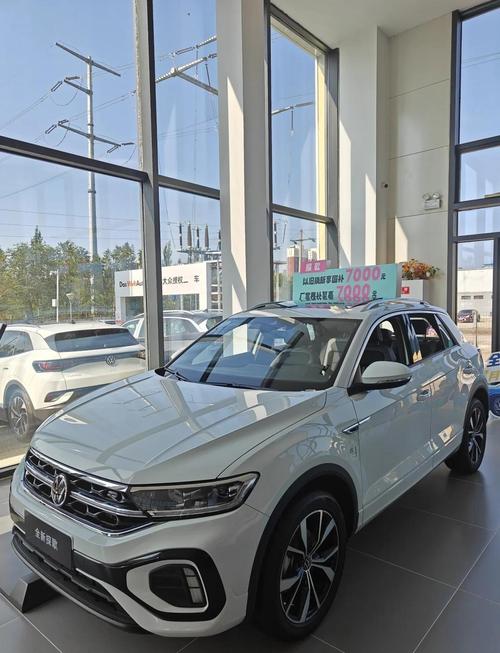 一汽大众探歌首保时间(一汽大众探歌首保时间是一年还是半年)