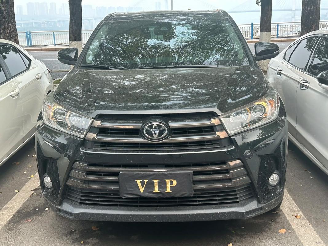 丰田汽车汉兰达骑士款(汉兰达骑士版价格及图片2019)